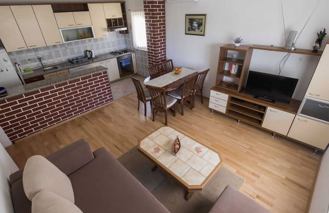 Nice Apartment With Private Roofed Terrace, Near the Sea and National Park - Foto 11