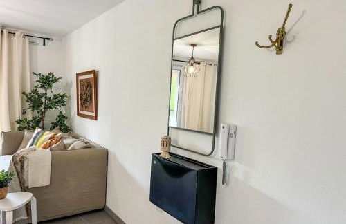 Confortable T2 pour 4 voyageurs, parking privé et terrasse - Foto 15