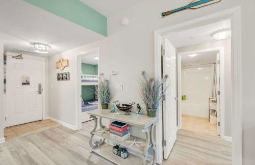 Coastal Haven Pools Restaurant & Beach Shuttle - Foto 16