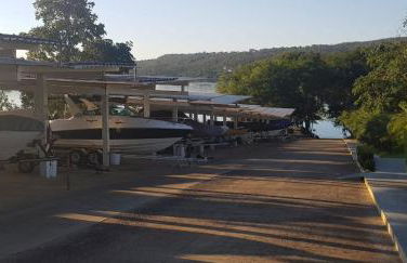 AP do LAGO, com Churrasqueira privativa , cozinha , internet no ap, rampa barco e jet, pesqueiro - B101 - Foto 75