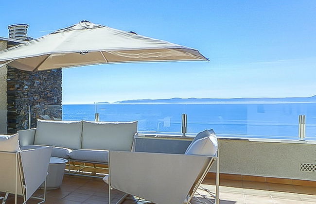 Apartment in Roses Near Rock Beach - Photo 15