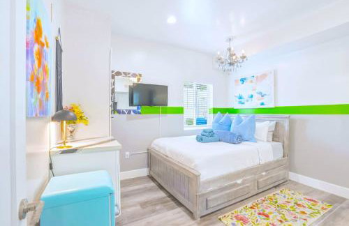 D - Hip NoHo 2BR Pad - Universal 15m - FIFA World Cup SoFi - Patio & Parking - Foto 4