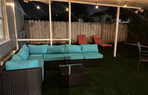 Royal Luxe Pool Home near Ft Laud airport and each - Photo 68