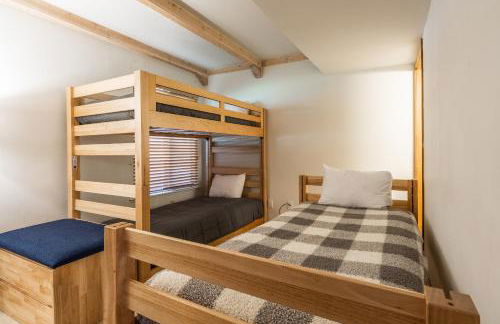 Walk to Lift Updated 2 Bedroom 2 and a Half Bathrooms 1849 Condos 209 Steps to Canyon Lodge Sleeps 6 - Foto 9