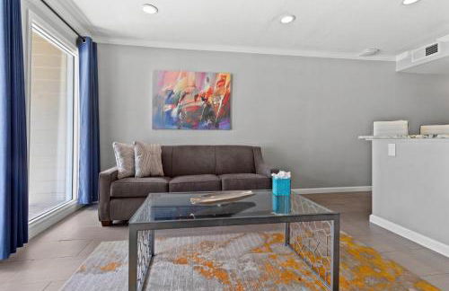 227-WIFI, New Paint, AMAZING Views, Close to BUCS stadium - Foto 10