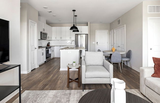 Landing Dry Creek Apartments - Photo 30