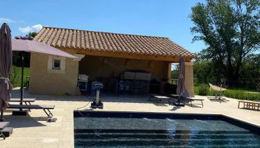 Superbe Mas Provençal rénové avec piscine, billard et climatisation à Paradou - Foto 2, sunbed