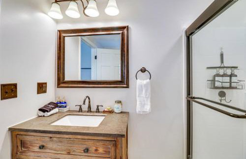 Great for Families! Woodsy Cabin in Lost City - Foto 10