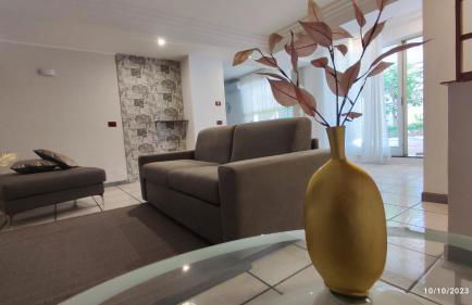 Donna Rosa - Photo 8