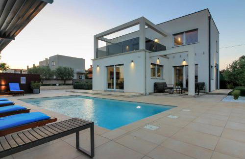 Modern villa Nerina with private pool near Pula - Foto 1