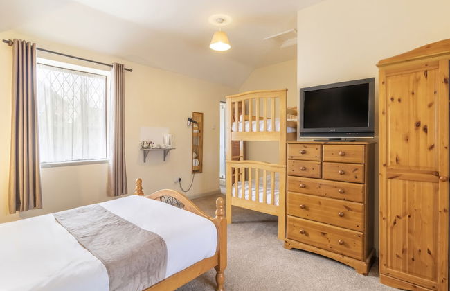 OYO Elm Farm Country House, Norwich Airport - Photo 10