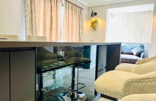 Luxury Homely Stay Near City Centre With Parking - Foto 21