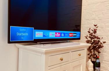 b e d & a g e d e s i g n -small- wunderschönes Zimmer mit Bad - Rechnungserstellung für Geschäftsreisende & Firmen - Foto 9