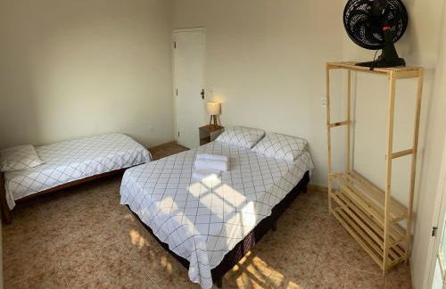 Casa arejada e iluminada, cozinha completa - Photo 60