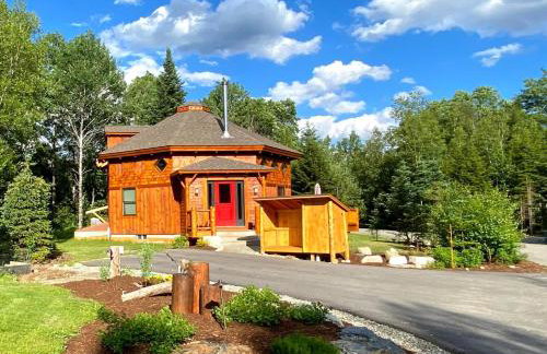 1800OR Unique 'yurt' home in Bretton Woods 1 mi to skiing firepit foosball beach Hot tub - Foto 20