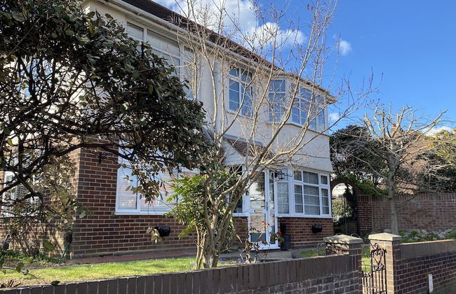 4 Bedroom House By Your Stay Solutions Short Lets & Serviced Accommodation Southampton With Terrace & Garden - Foto 52