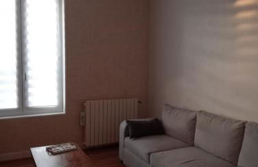 F2 1ER ETAGE - 5 min du Lac de Madine - Foto 9