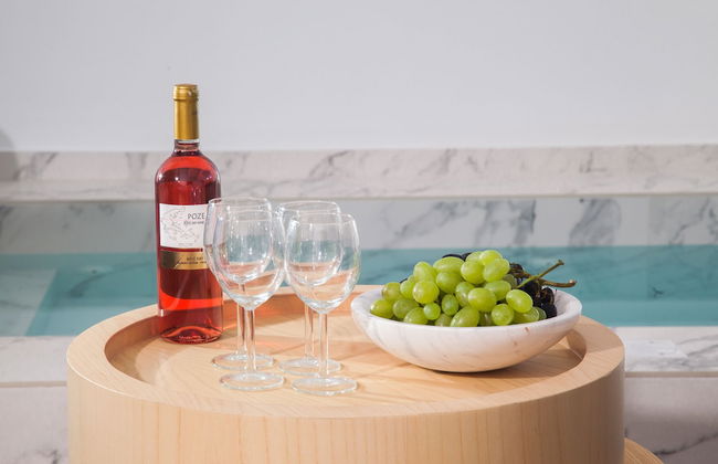 Santorini Soul Villas - Photo 9