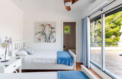 Villa Tesoro, Port Adriano, Sunny South West, Close to Beach, Large Pool, Tennis Court - Foto 47