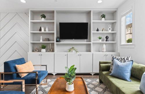 Walk to 12 South and Belmont with Garage FirePit and Patio - Foto 33