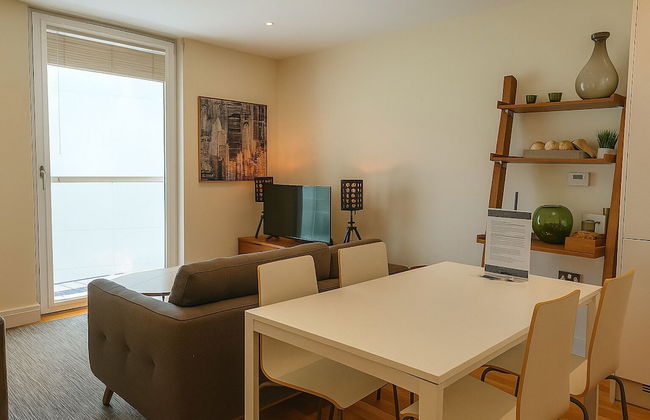 Still Life Canary Wharf Executive - Photo 15