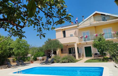 Šimun&Jakov - Foto 1