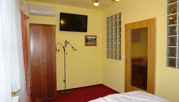 HoldLux Apartmanok - Foto 4, Quarto