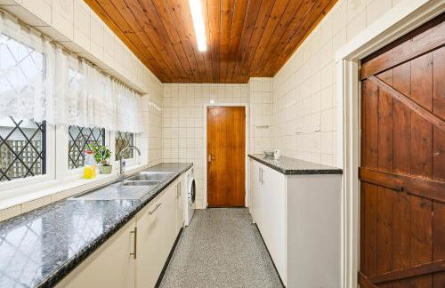 Sally's 4 Bed Home in St Albans - Foto 53