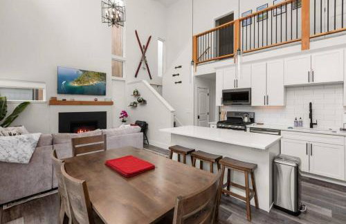 Mountain View Retreat at The Quarry - Sleeps 10! - Foto 24