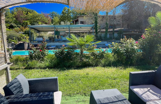 Spoleto Poolside - apt Sleeps 4 on Beautiful Campus - 1 km max Spoleto Central - Photo 49