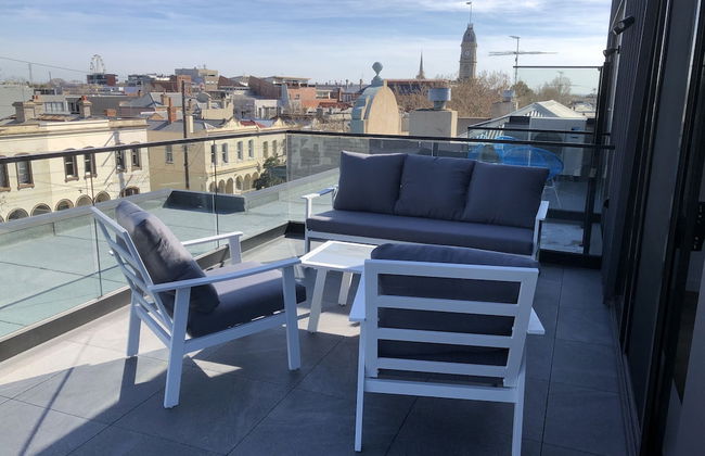 Q Squared Serviced Apartments - Photo 10