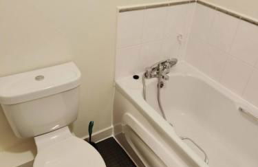 Lakeside: Argosy 3bed house 2bath parking M27 J5 Southampton Airport sleeps 6 - Foto 24