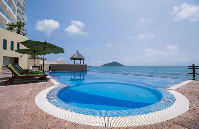 Zafiro Beach Boutique Resort - Foto 1