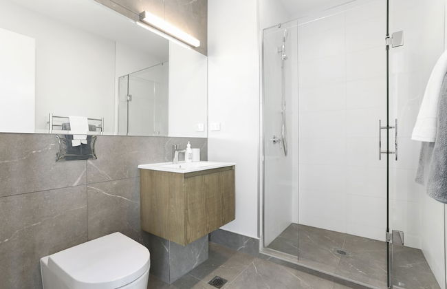 Enfield Sky- Brand New Penthouse - Foto 10