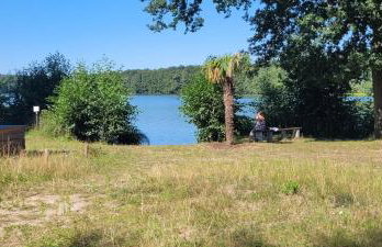 Ferienhaus direkt am See mit Boot, Fahrrädern und Sup - Foto 11
