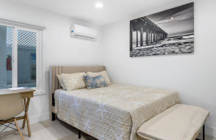 Steps to the Beach, Firepit & Patio Long-term Newport Beach Stay Coastal Cove - Foto 31