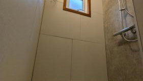 The Frankie Suite - Foto 3, Shower