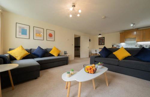 Luxury 2-bedroom 2-bathroom city centre apartment - Foto 1