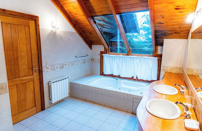 Amazing 5 Bedrooms Chalet in Villa Traful VT1 by Apartments Bariloche - Foto 38