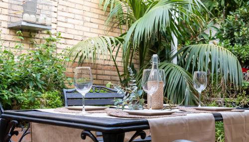 "Charm & Cozy 4BR - 3BA with Pool & Barbecue" - Foto 3