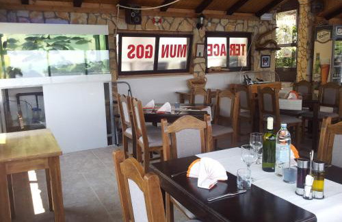 Apartments "Villa Mungos" Sobra - Foto 21