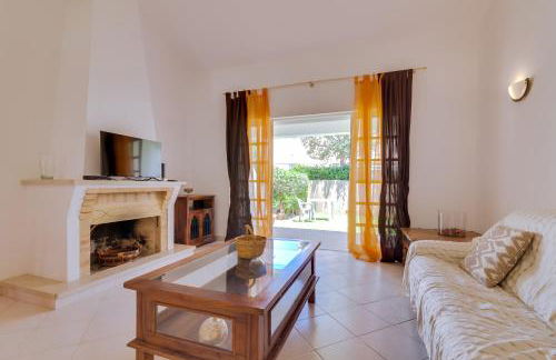 Small Villa 4Pax -Shared Pool @ Homesbyfc - Foto 4