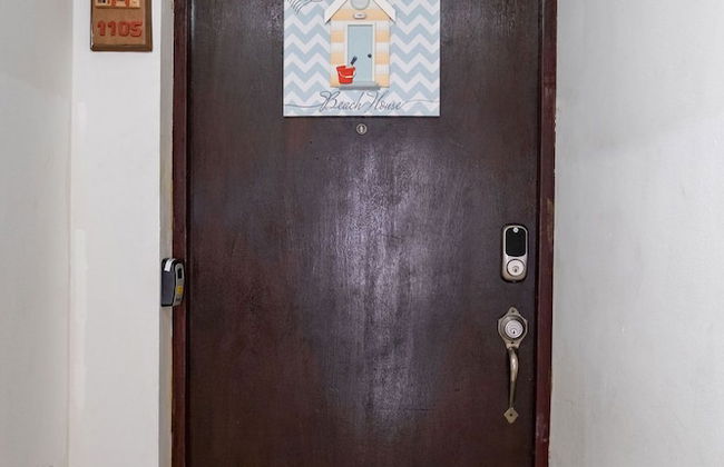 Maria Beach 1BDR Oceanfront Pool Parking - Photo 12