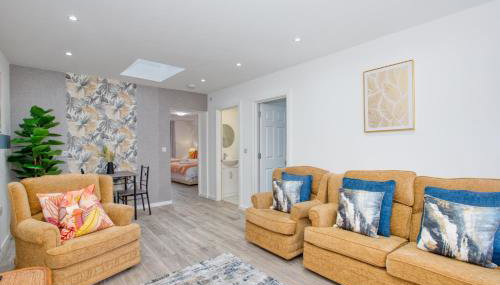 Spacious Town Centre Apartment Sleeps 3 Ideal for Hinkley Point & Long Stays Hosted By Hinkley Homes - Foto 2