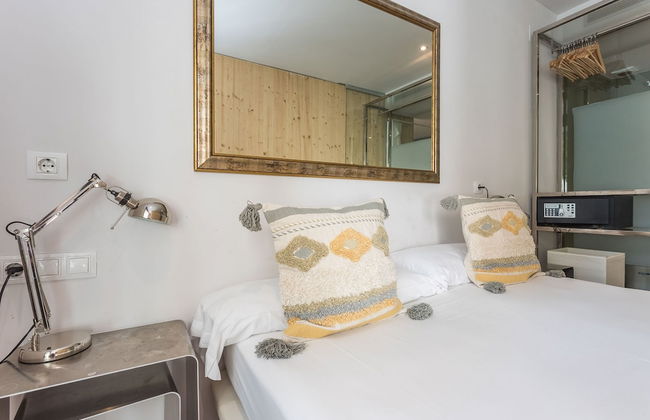 MSB Brand New Apartments in City Center - Photo 40