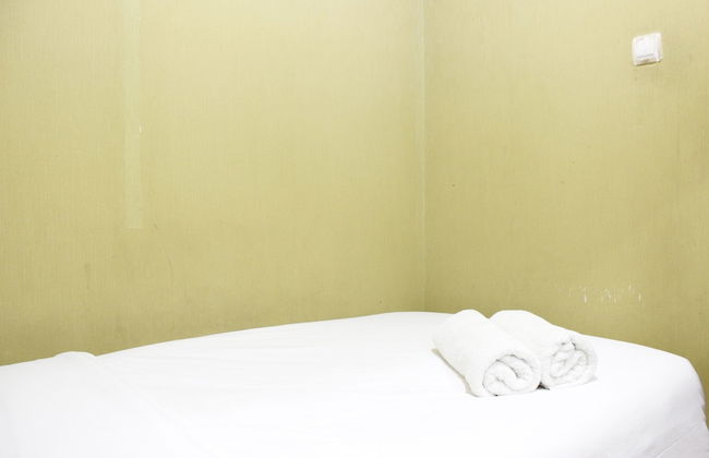 Parquette 2BR Gateway Ahmad Yani Cicadas Apartment - Foto 7