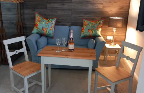 Thistles -Private Entrance Studio - Photo 7