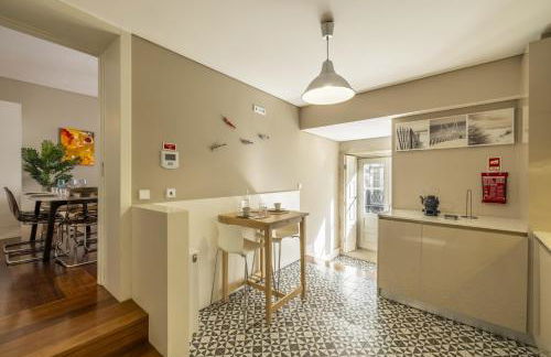 Cardosas Square Living - Photo 25