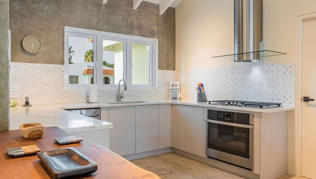 New Mediterranean Villa 5bed 5bath Across-marriott - Foto 5, Habitación