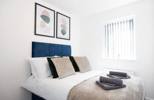 Contemporary 3 Bedroom Home with Garden & Parking - Foto 1